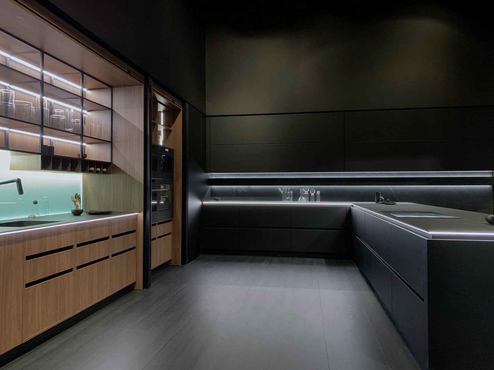 Link - Andreucci & Hoisl